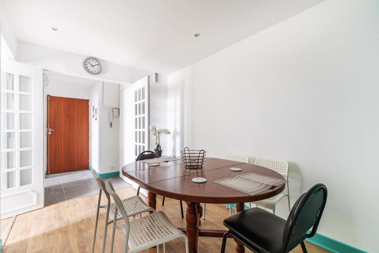 Chic Apart With Parking Apartment Mantes-la-Jolie Bagian luar foto